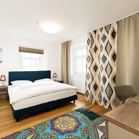 Hindenburg Hotell