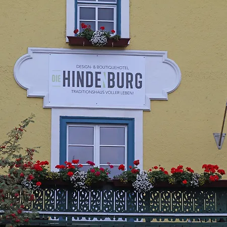 Hindenburg 4*
