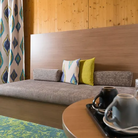 Hindenburg Hotell 4*