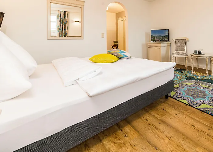 兴登堡酒店 萨菲登安斯泰内嫩米尔