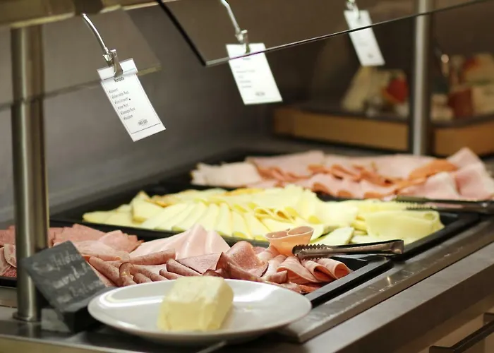 兴登堡酒店 酒店